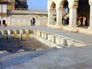 Water Pond in Agra Fort