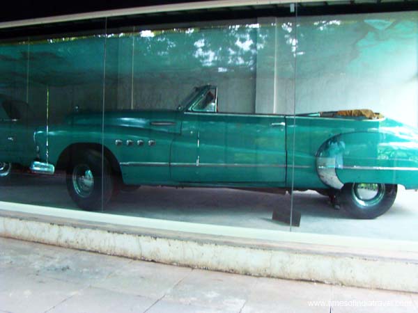 antique-car