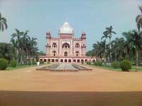 safdarjang-tomb